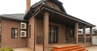 Строительство домов из кирпича с мансардой в Усинске | от 3640 рублей